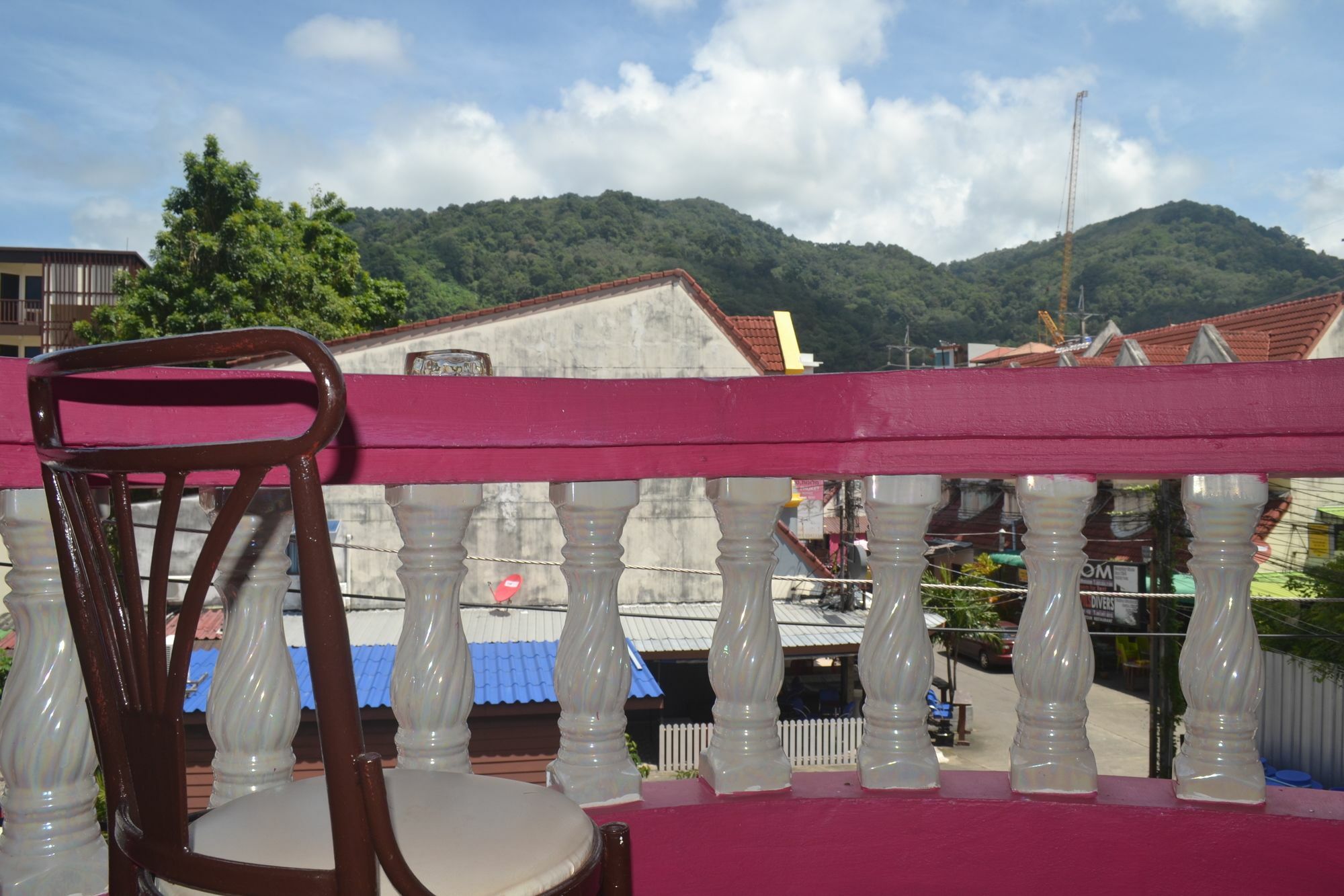 Sweet Home Patong Luaran gambar